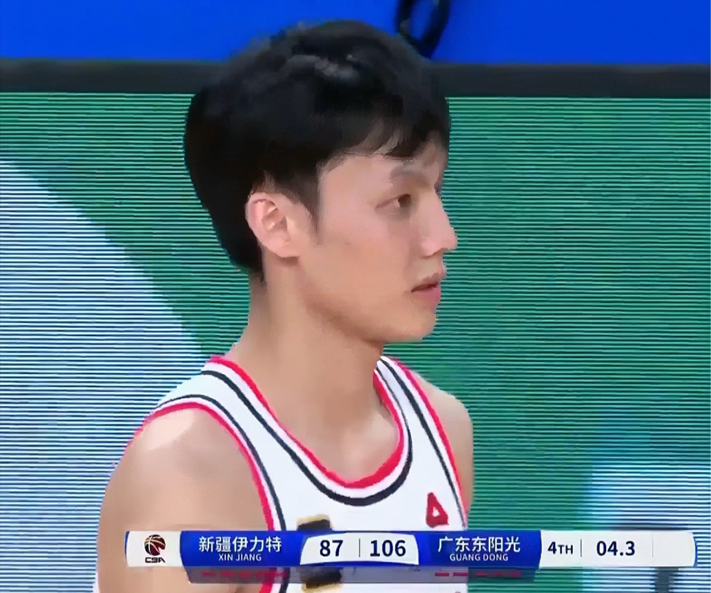 包含湖北队客场对上北京男篮，防守强势获得胜利的词条
