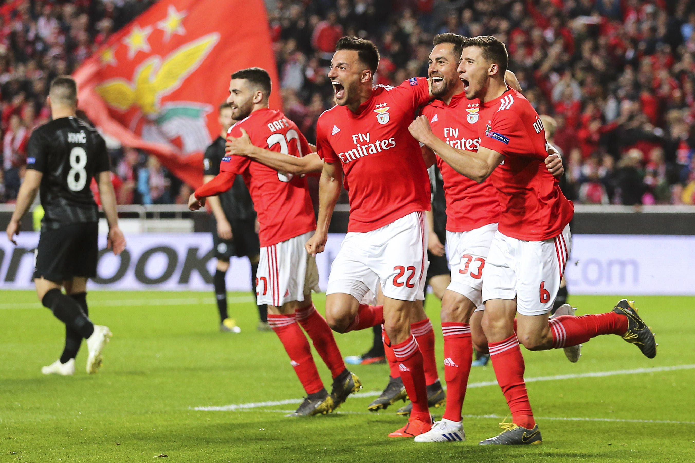 争冠热门拜仁慕尼黑客场不敌马德里竞技，小组出线压力增大的简单介绍