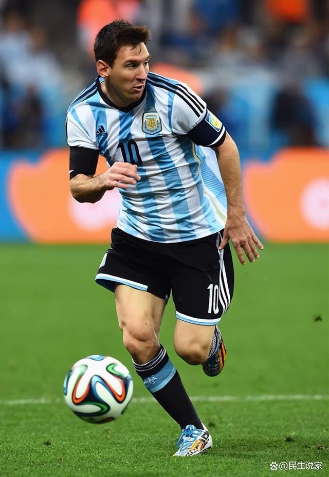 阿根廷足球巨星复出备战世界杯