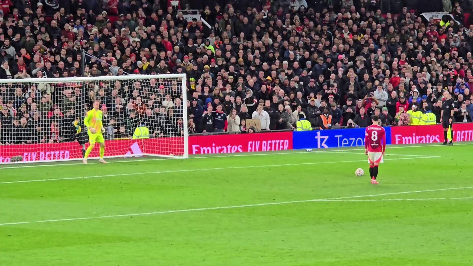 包含富勒姆主场不敌曼联，战罢轮仍未尝胜绩的词条