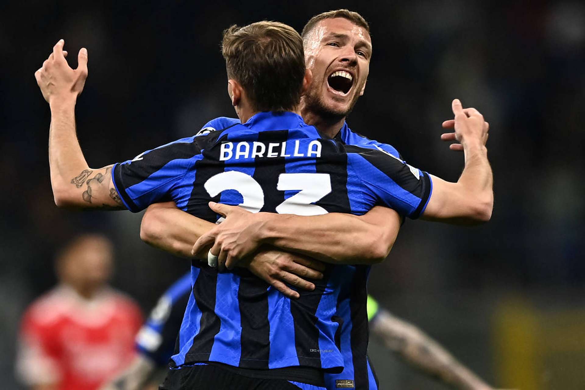 包含海南队在比赛中稳扎稳打，取得关键胜利的词条