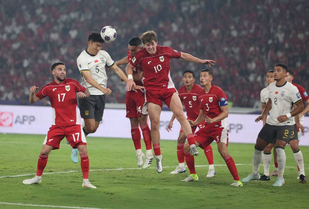 国足遭遇湖人险胜，世界杯局势紧张的简单介绍