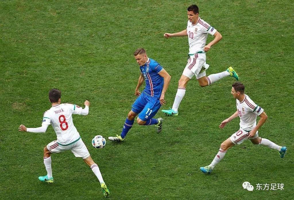 包含冰岛队在对阵罗马尼亚队中获得胜利，稳居次席的词条