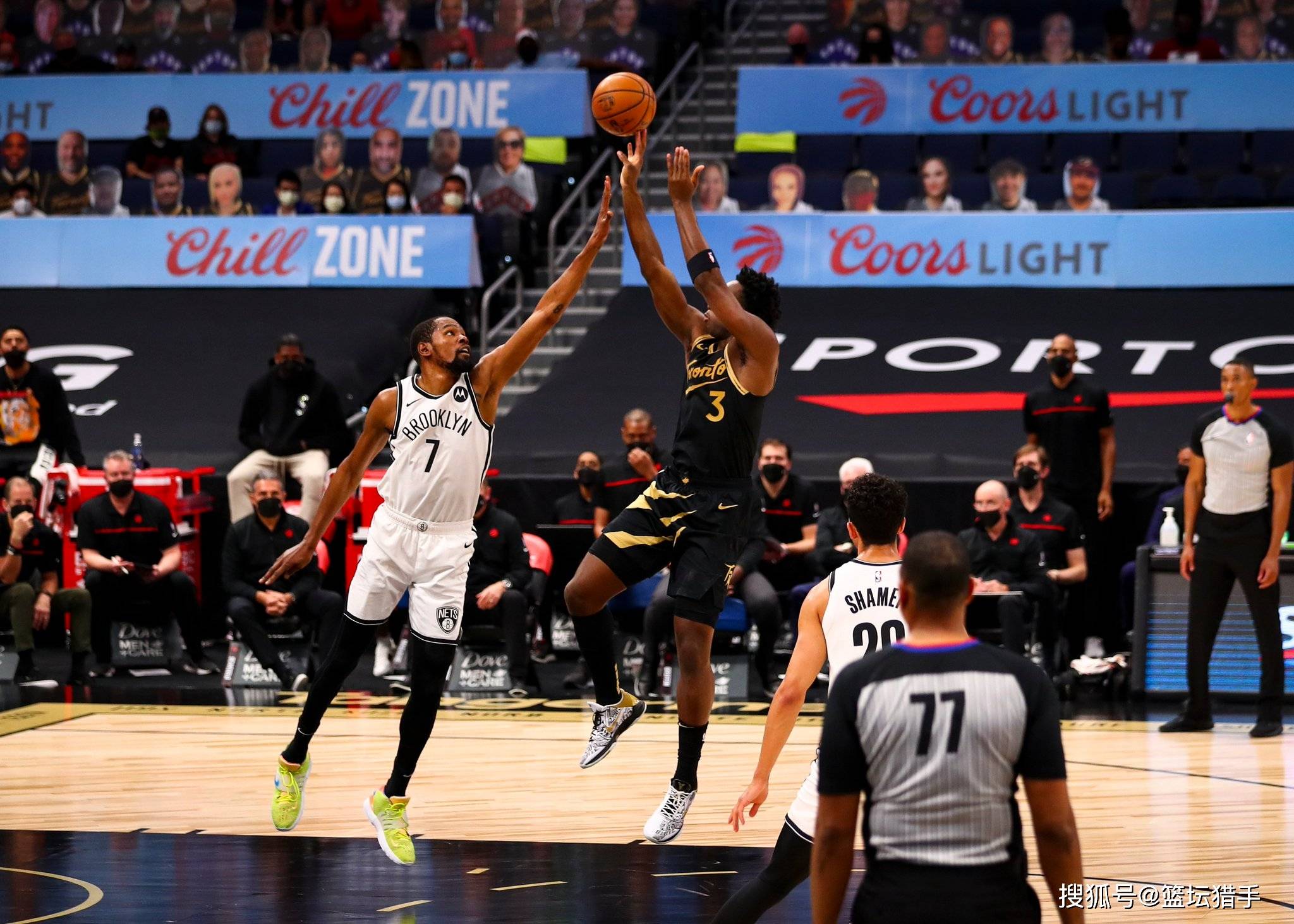 猛龙力克掘金，保持不败战绩的简单介绍