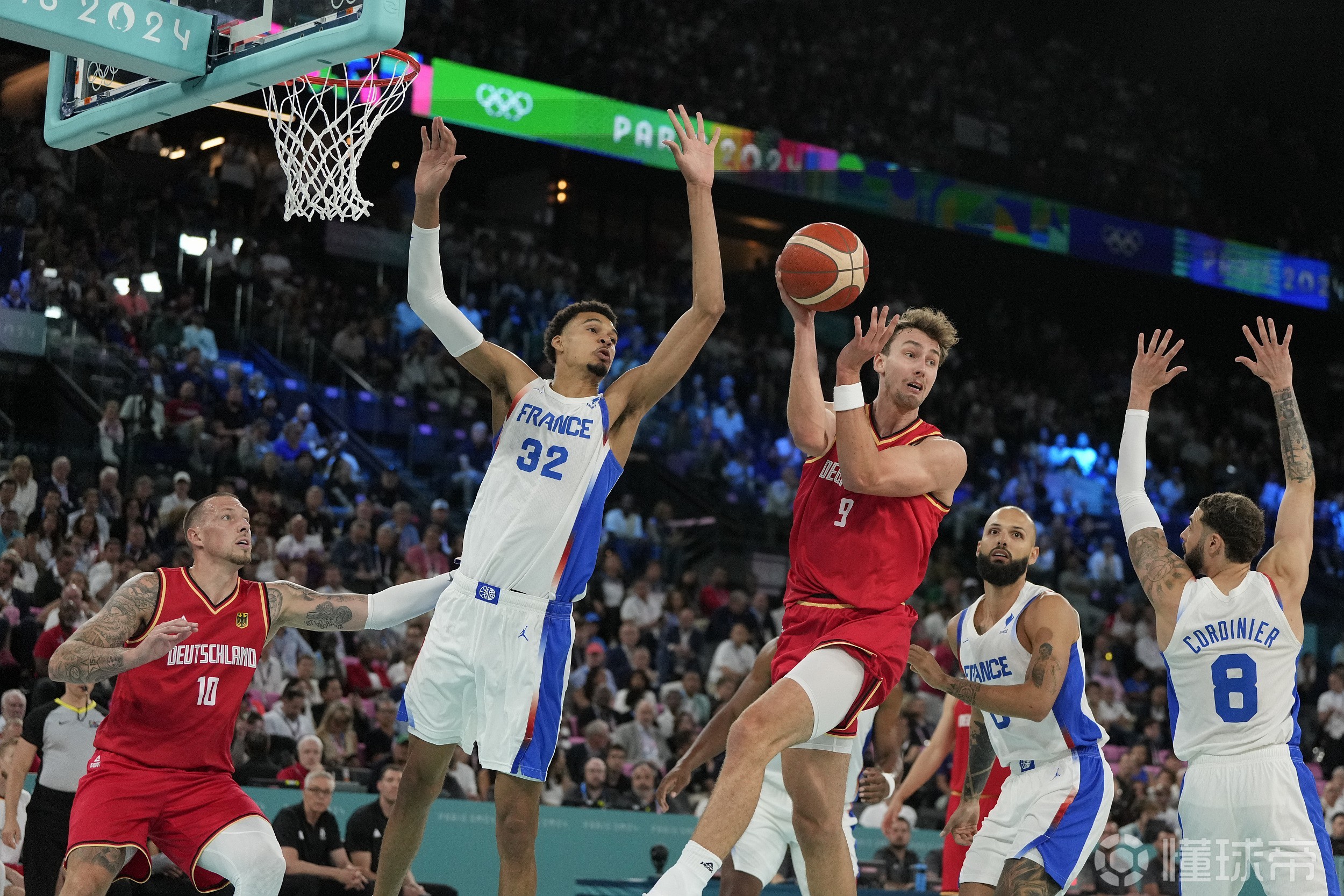 包含阿根廷男篮绝杀美国男篮，戈贝尔惊艳世界的词条