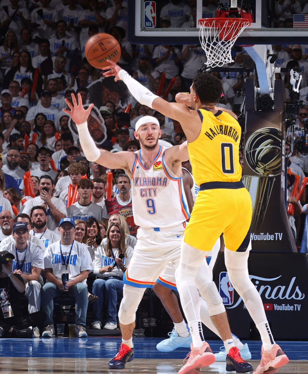 步行者绝杀爵士，取得胜利