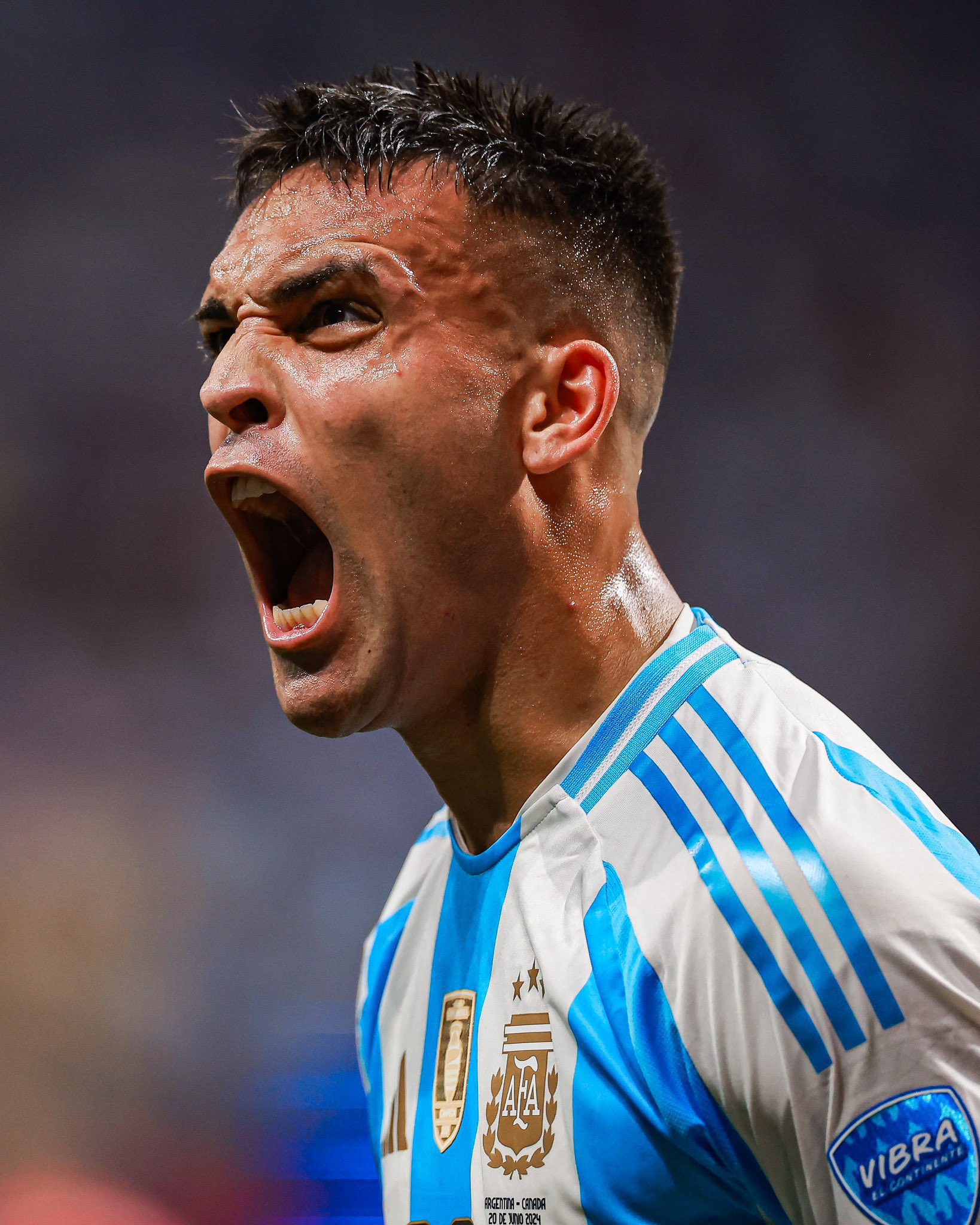 美洲杯战术调整奏效，成功扭转局势