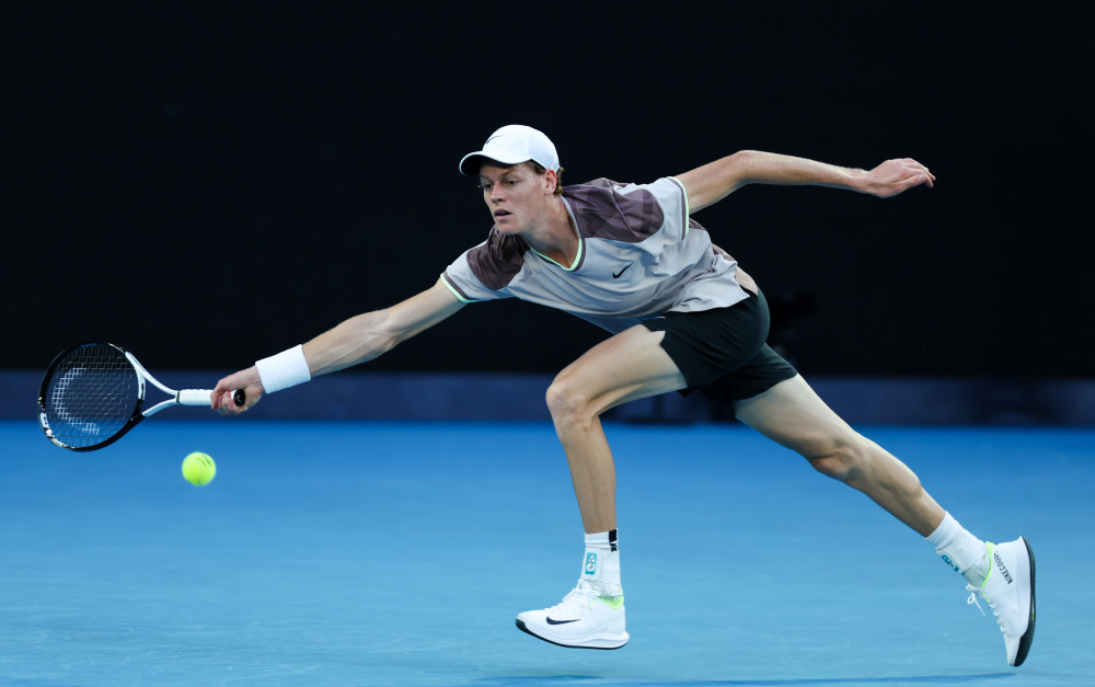 澳网完胜年终总决赛，辛纳扛起全队