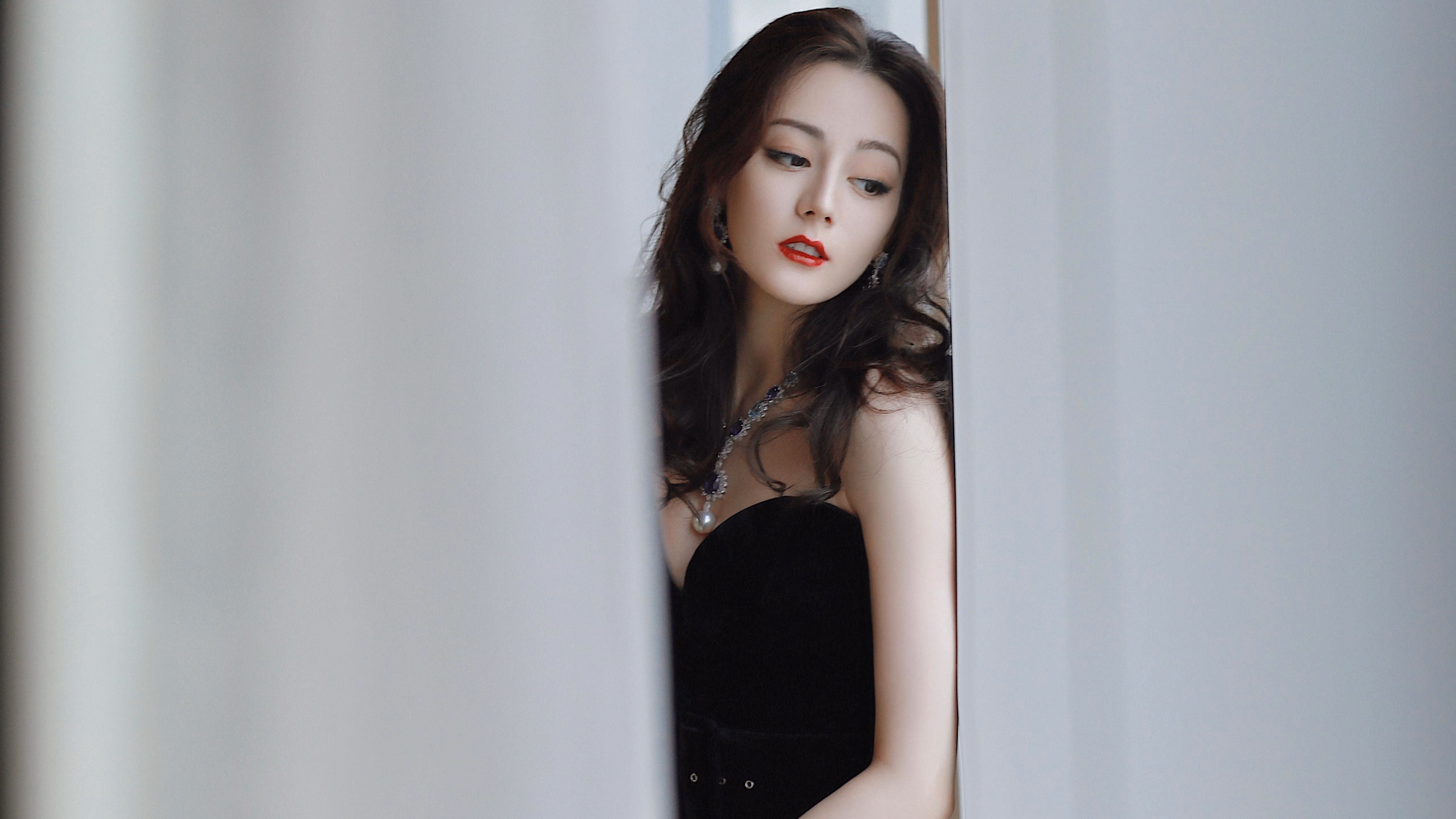 铁血鏖战,当希腊遇见南非,莫德里奇一锤定音的领袖之夜