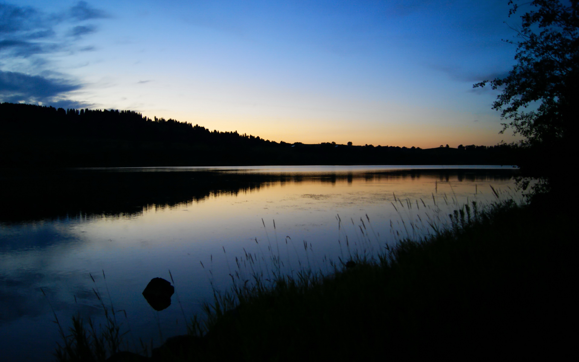 绿茵场上的大理石雕像,当乌拉圭铁壁遭遇摩洛哥坚城,巴斯托尼镌刻防守的艺术