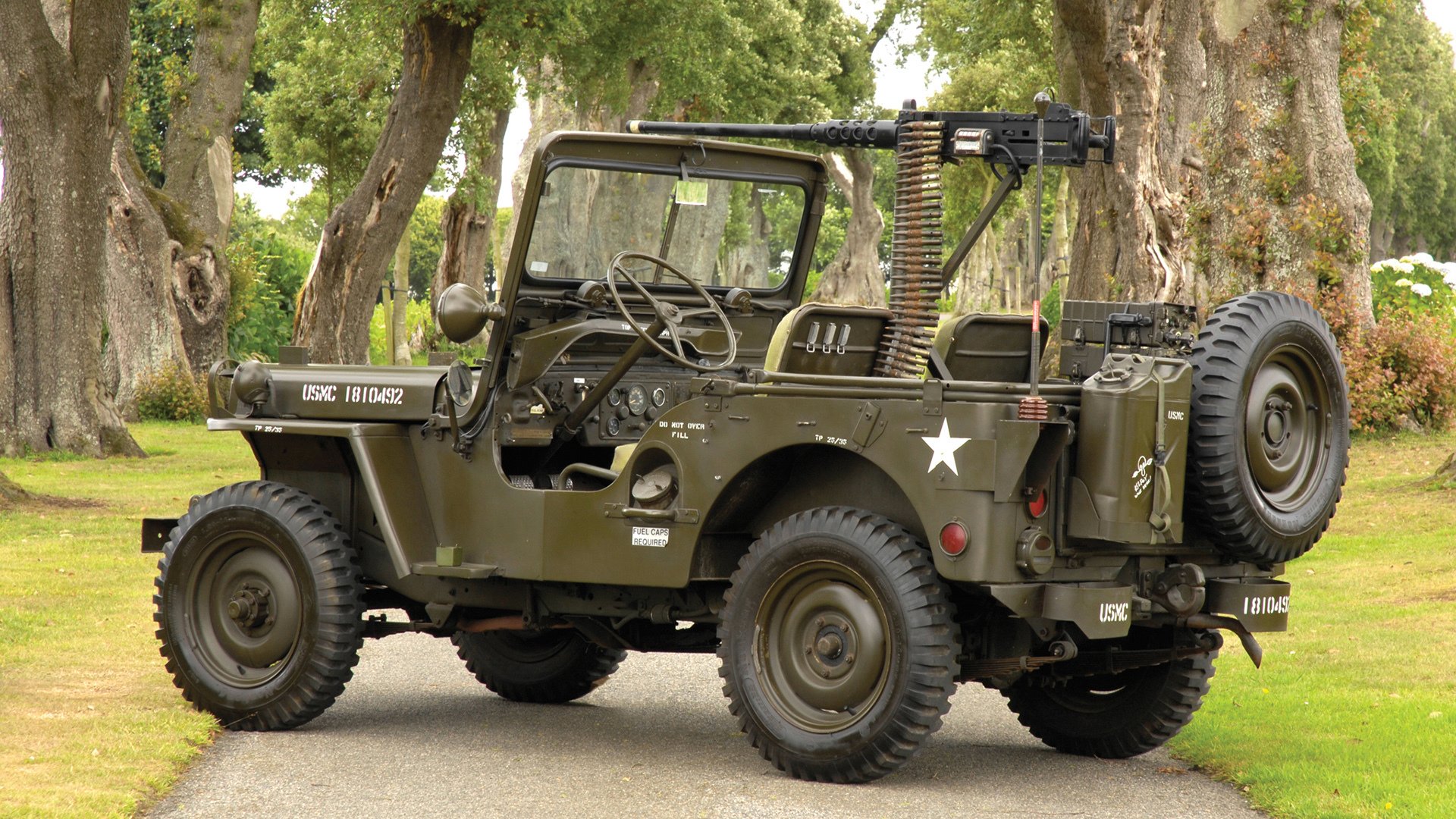 郁金香的终局绽放，伊布用三记绝命刺击，在末节将尤文钉上战术的十字架