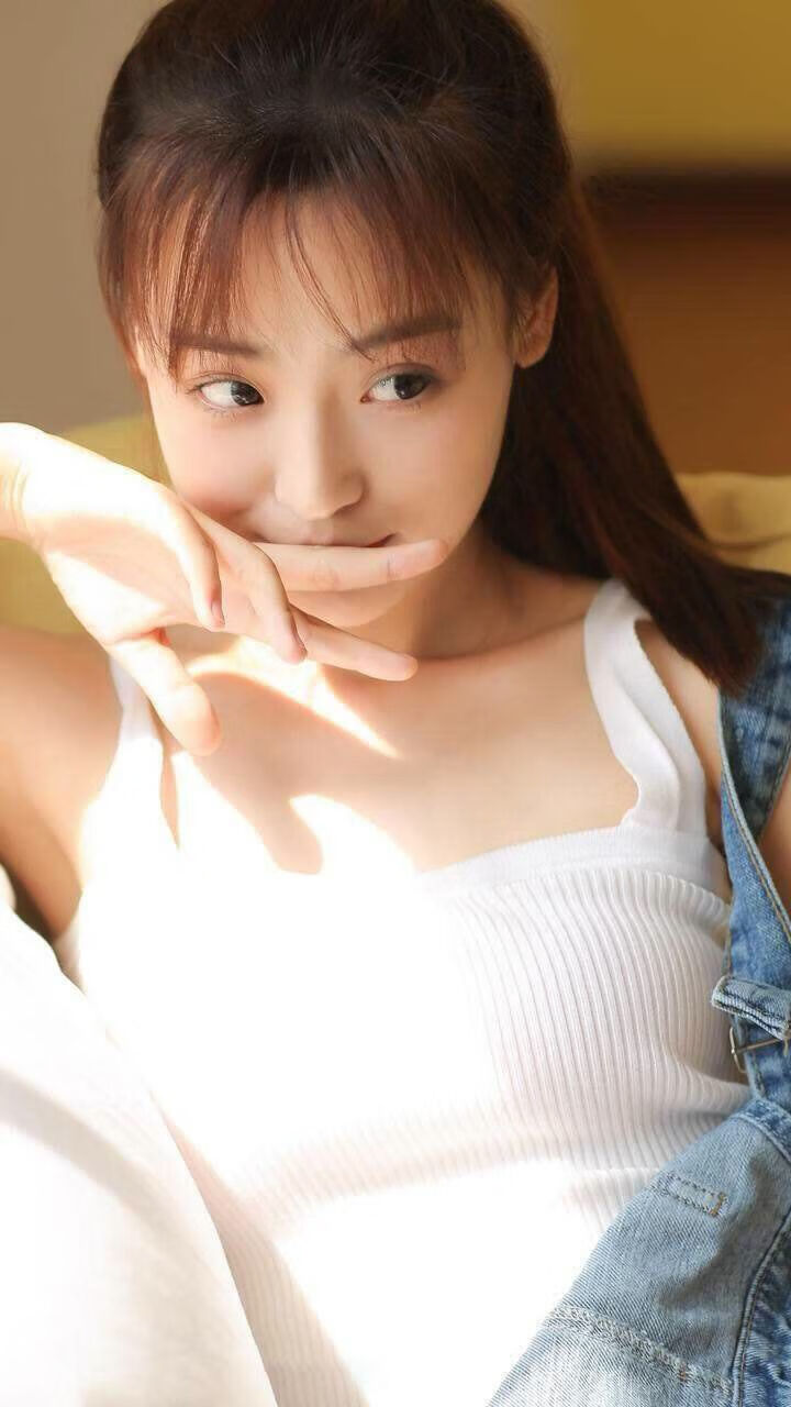 三狮军团险胜星月之师，恩佐·费尔南德斯一剑封喉展露巨星锋芒