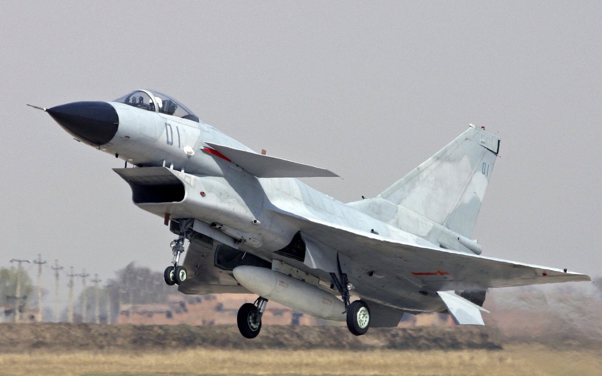 冰与火之歌，恩比德推动攻防转换，雄鹿的防守锁链如何困住太阳