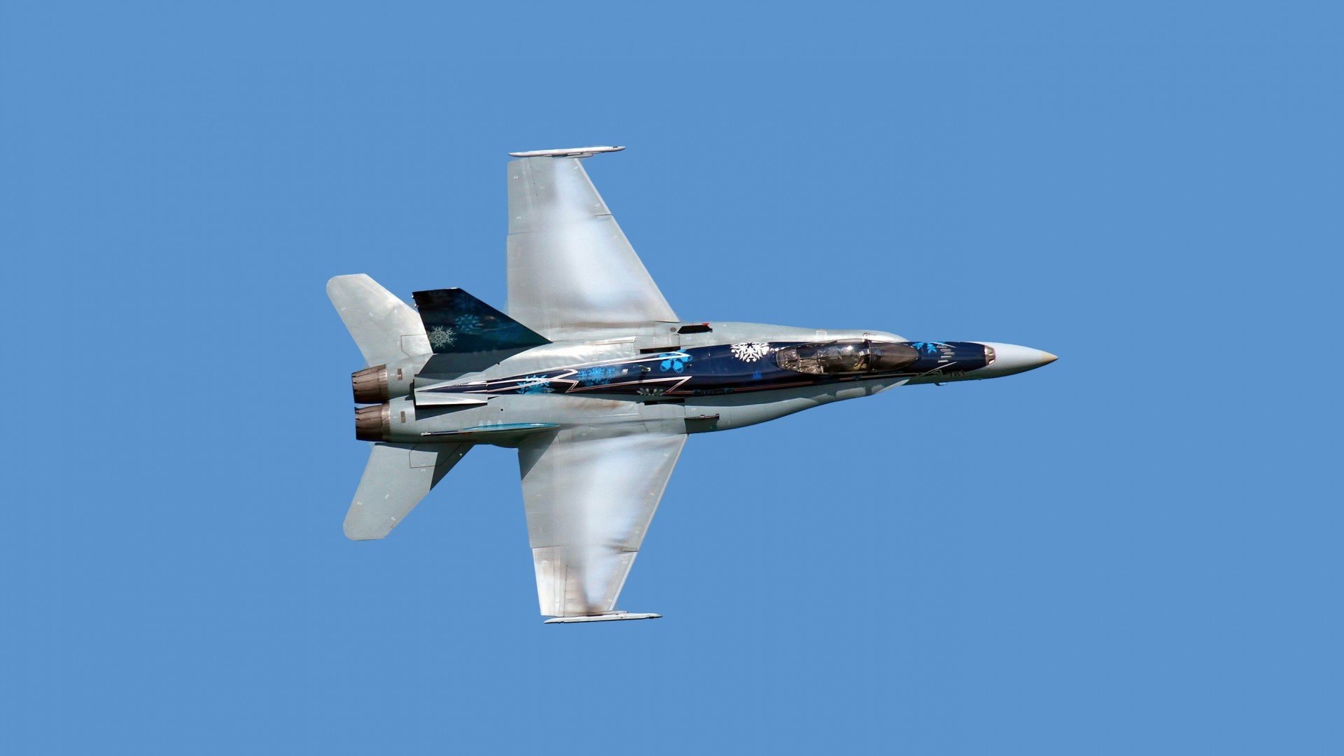 冰火两重天,一场绝处逢生的险胜,与一场孤胆英雄的数据屠榜